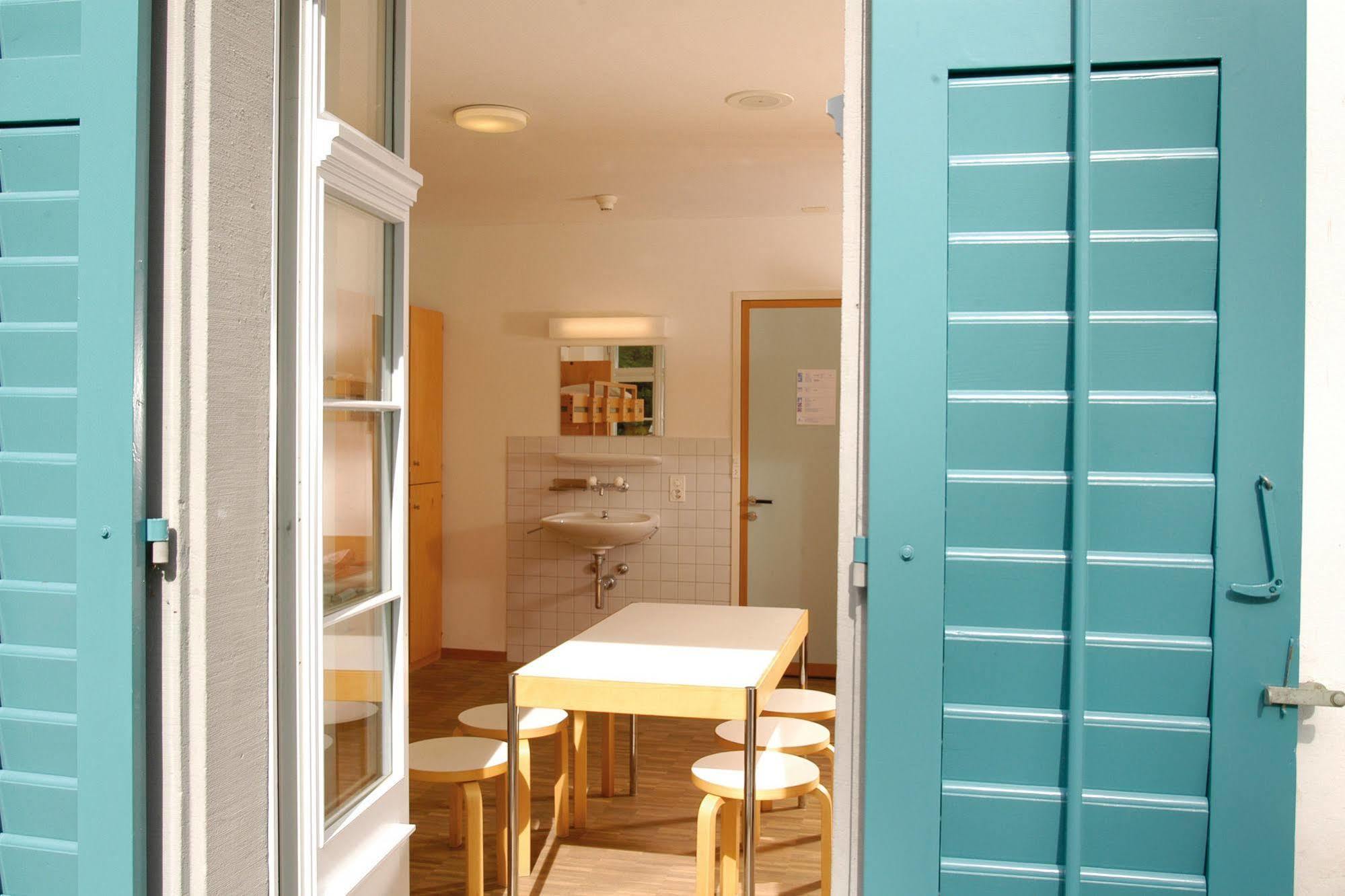 Richterswil Youth Hostel Luaran gambar